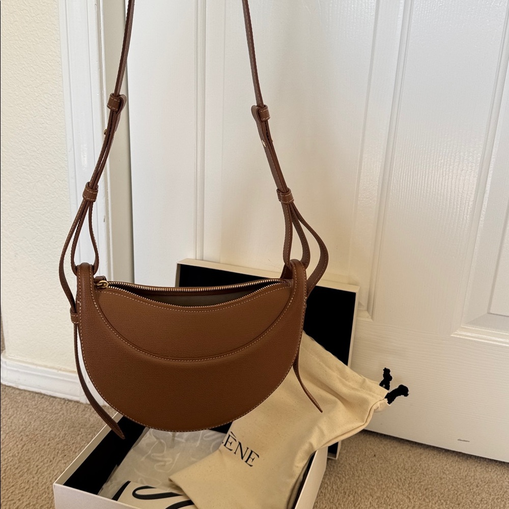 Polene Numéro Dix in textured camel - Picture 3 of 7